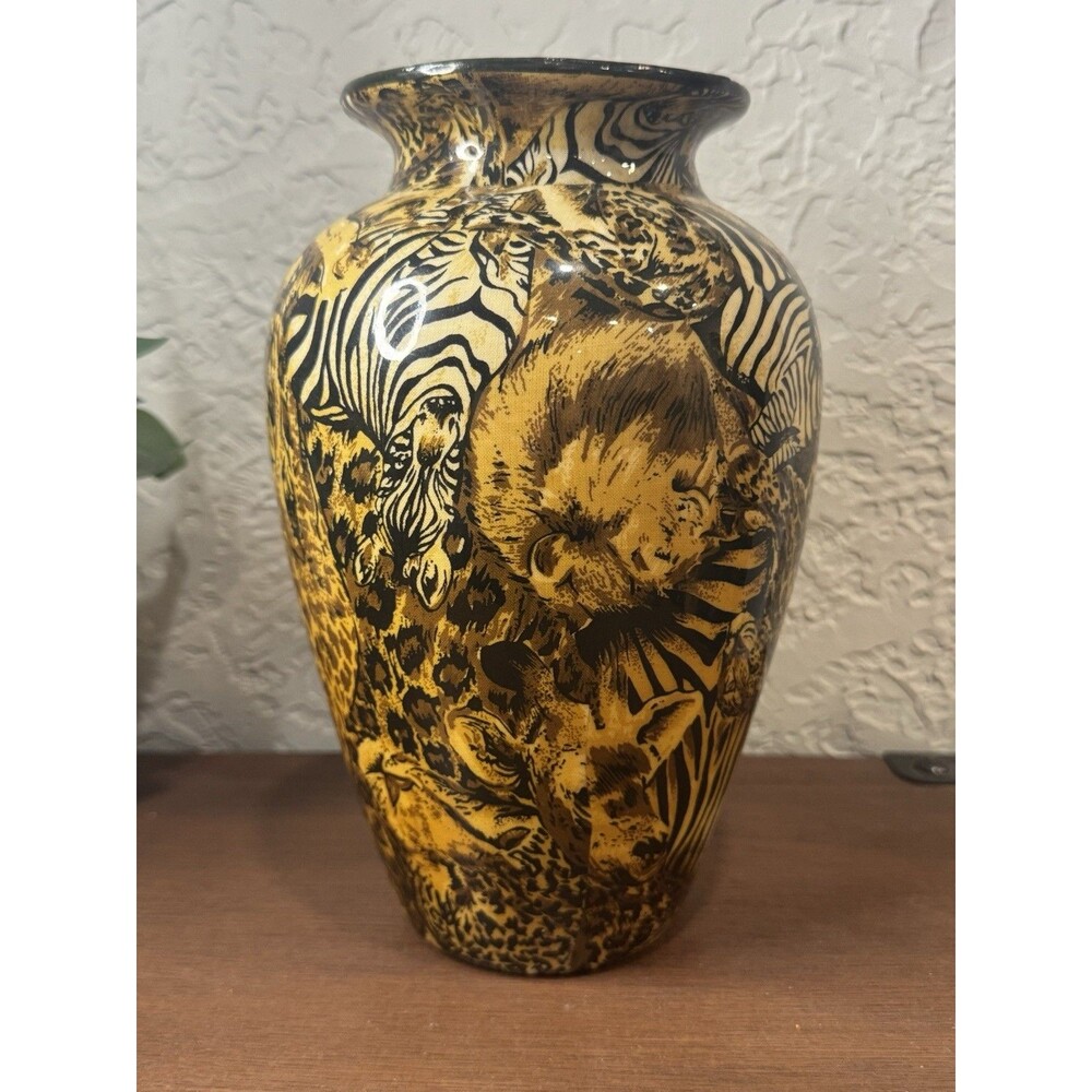 La Vie African Animal Safari 9” Large Vase Collage Lion Leopard Zebra & Giraffe
